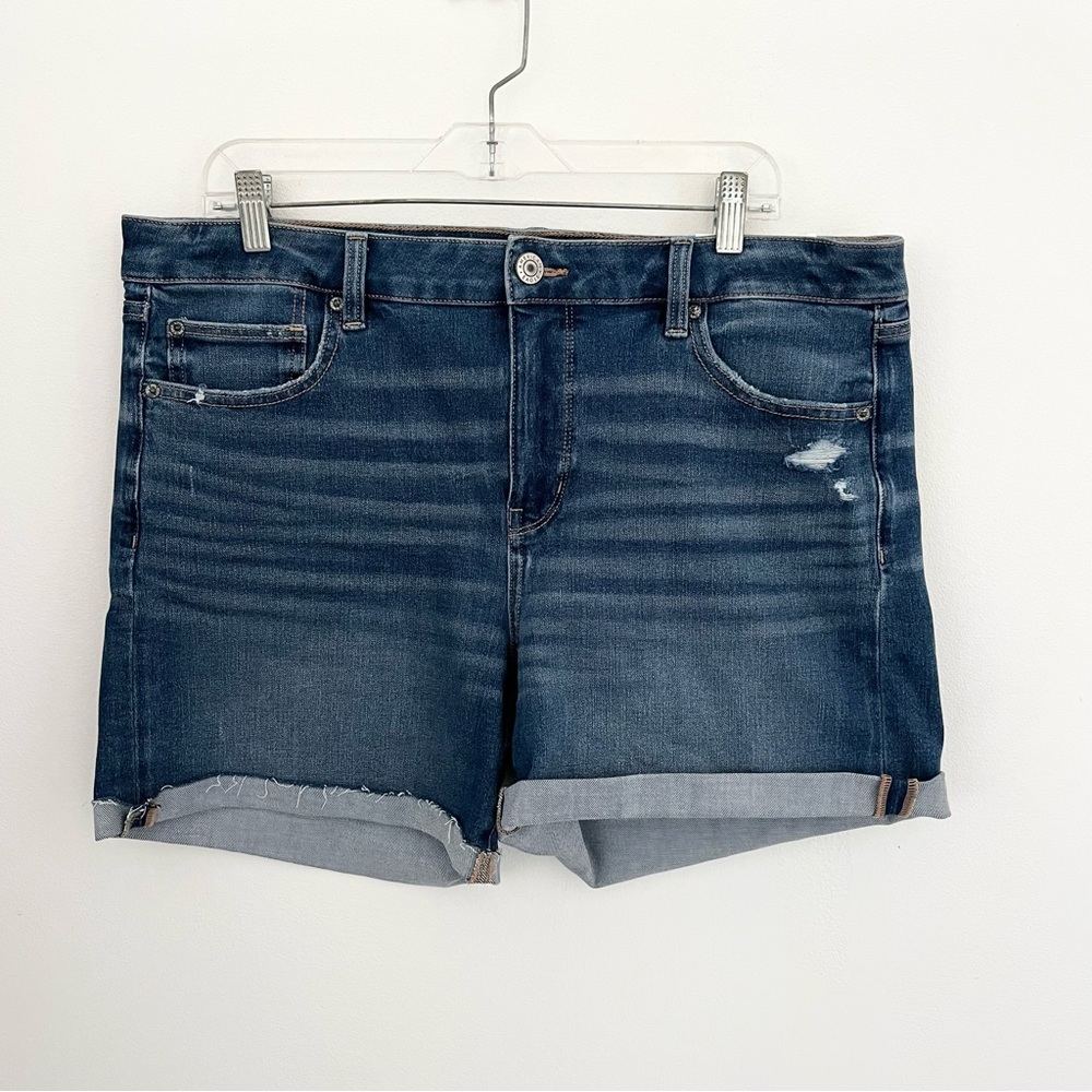 American Eagle NWT MIDI Shorts Size 18 34w